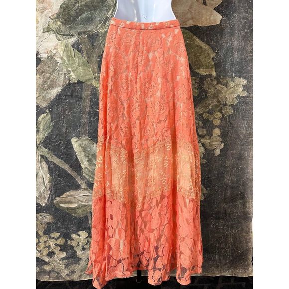 New Champagne & Strawberry Honeysuckle Peach Lace Maxi Skirt Size OP - Picture 8 of 10